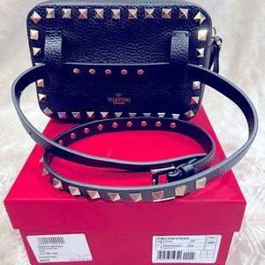 Valentino Garavani Rockstud leather belt bag